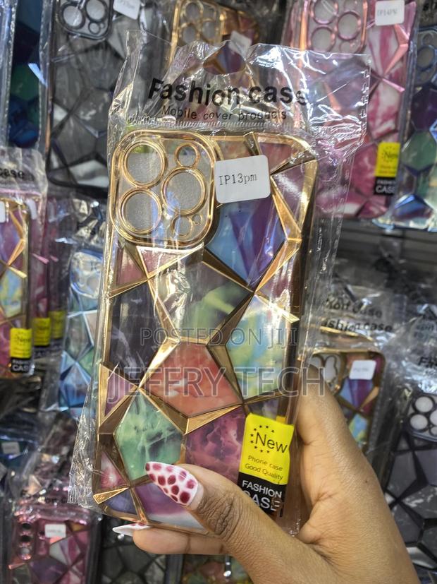 Resouris Geometric Shape Diamond Pattern Case for iPhone 13 Pro Max - main view