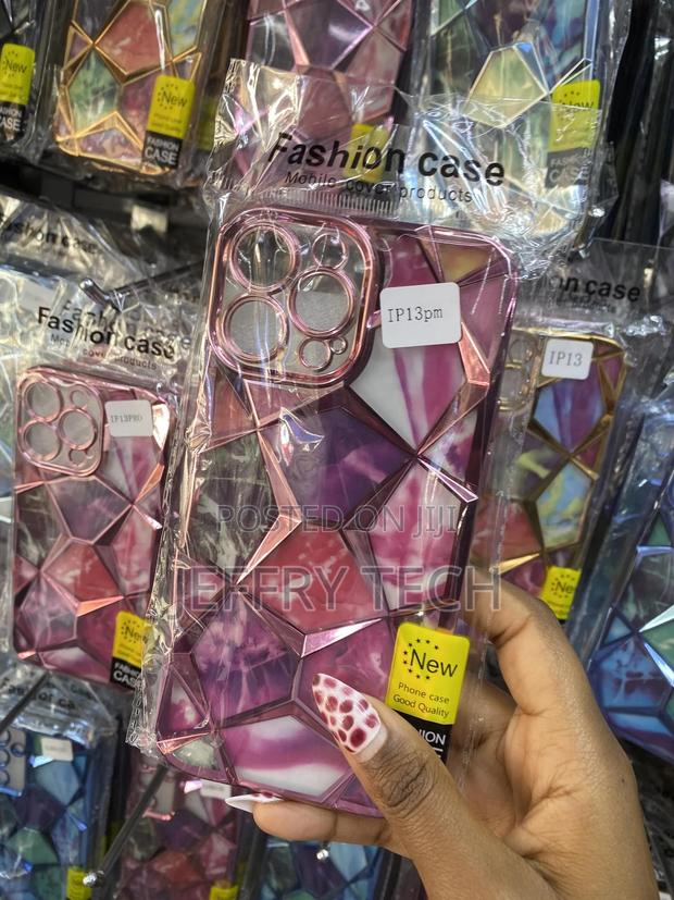 Esouris iPhone 13 Pro Max Geometric Shape Diamond Mesh Pattern Case - thumbnail 3