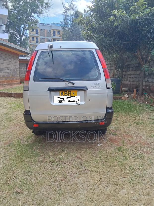 Toyota HiAce 2004 Silver - thumbnail 6