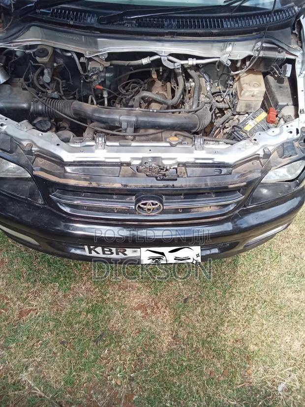 Toyota HiAce 2004 Silver - thumbnail 10