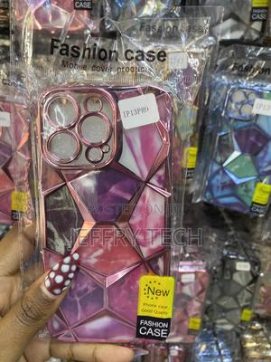 Likivu iPhone 13 Pro Geometric Diamond Shape Cover With Chrome Plating - thumbnail 2