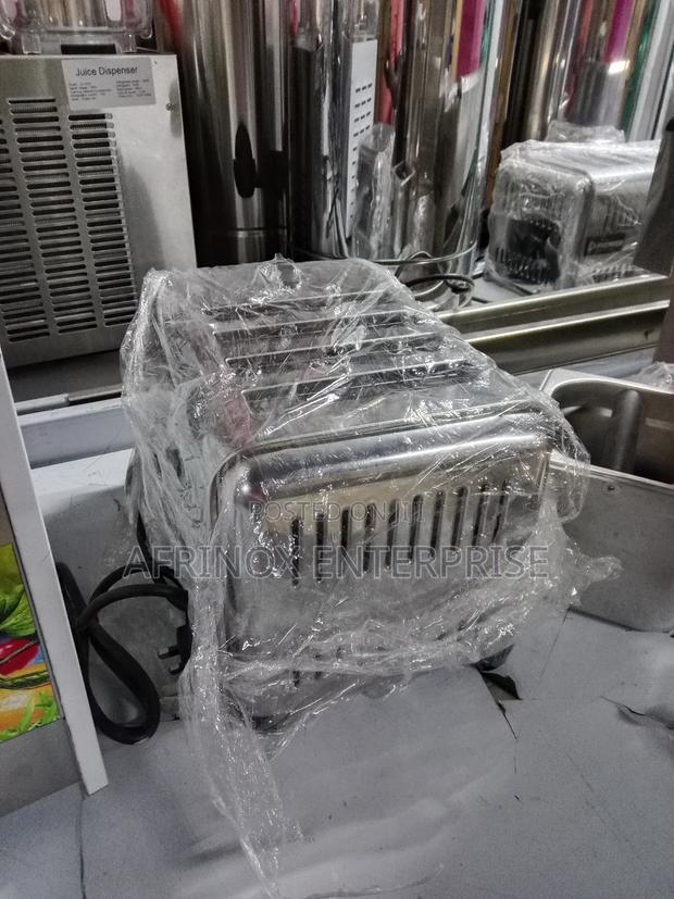 Bread Toaster Machine, Restaurant Pro - main view