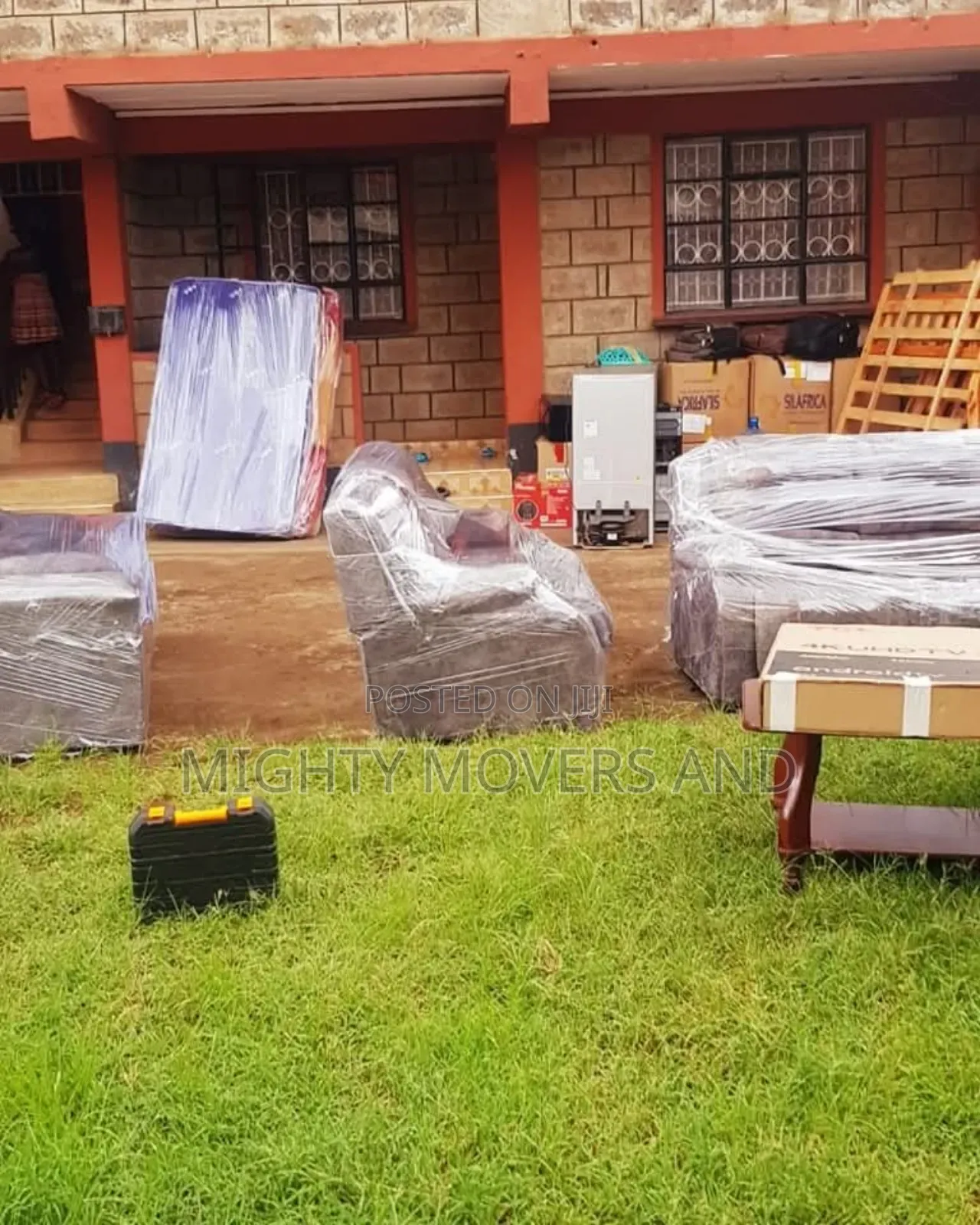 Professional Packers and Movers Are Available