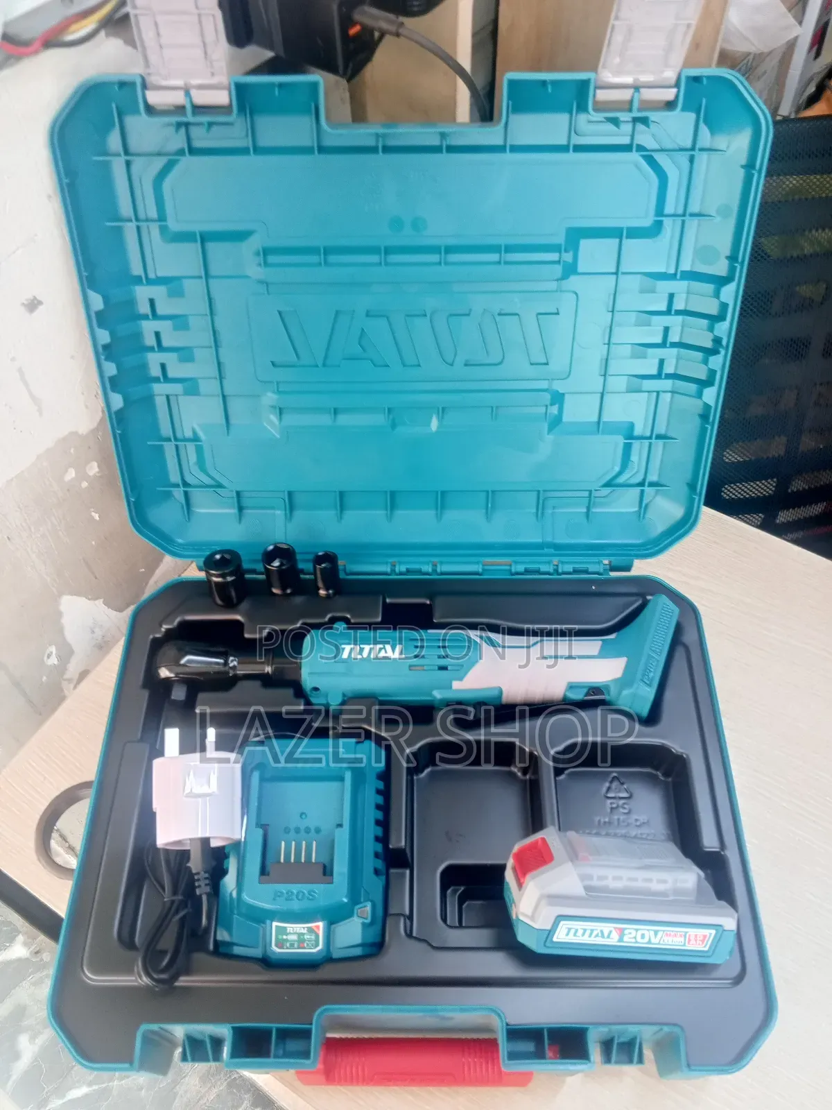 Cordless Drive Ratchet