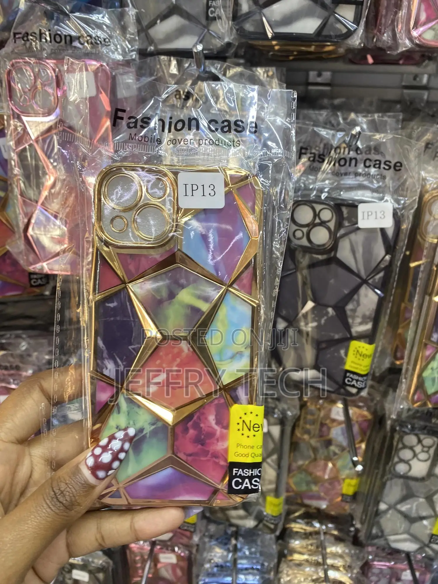 Danios iPhone 13 Geometric Diamond Shape Cover With Chrome Plating