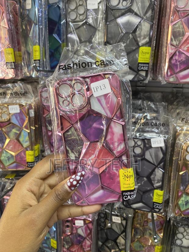 Mobiste Diamond Cut Case for iPhone 13 Geometric Marble Design (Pink) - thumbnail 2