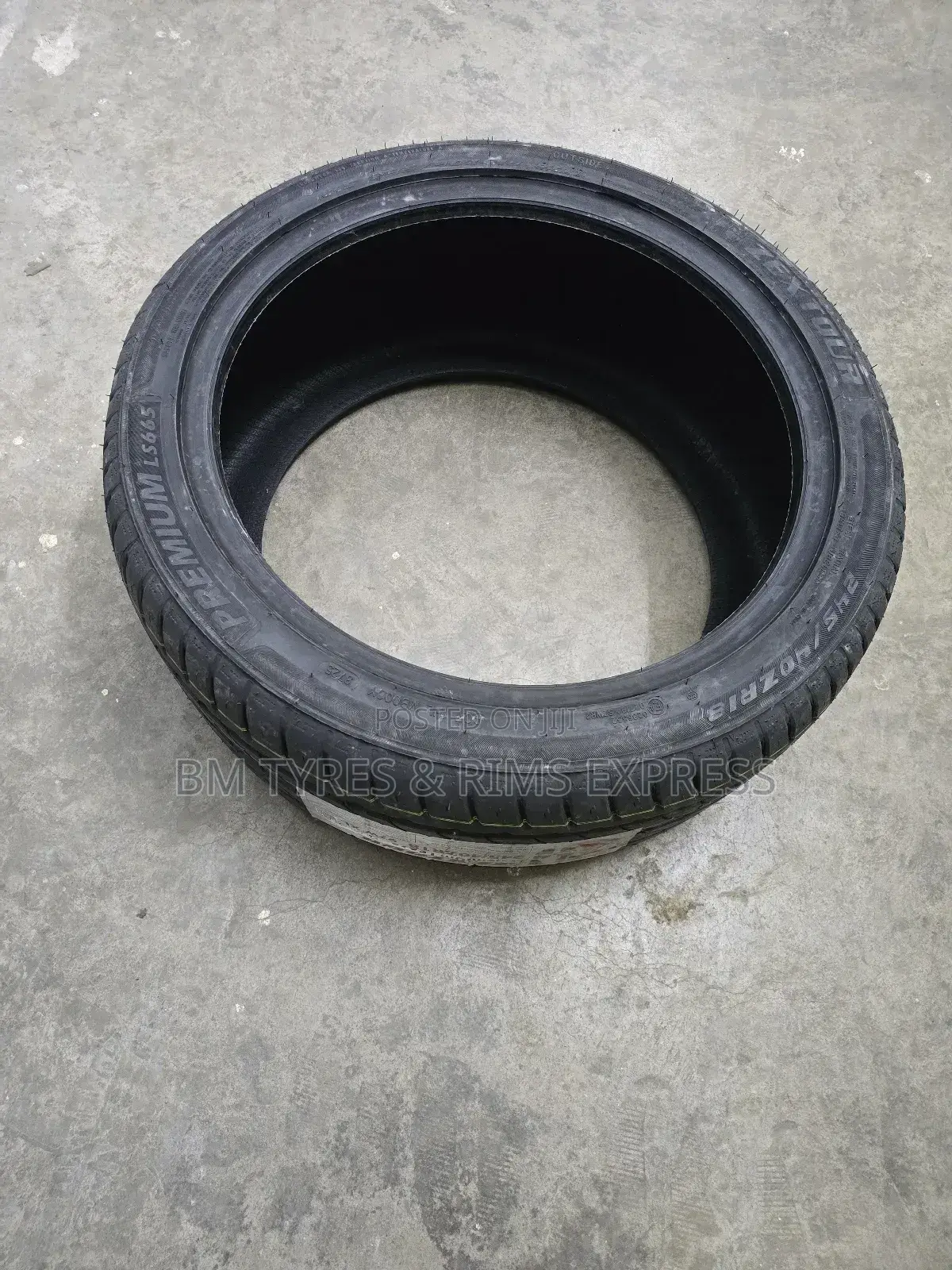 245 /40 R18 Zextour (Primium Ls 665)