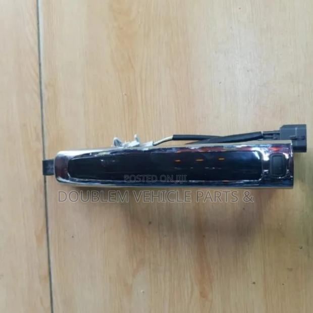 Outer Door Handle Nissan Teana J31 With Sensor Chrome/Silver Shiny - main view