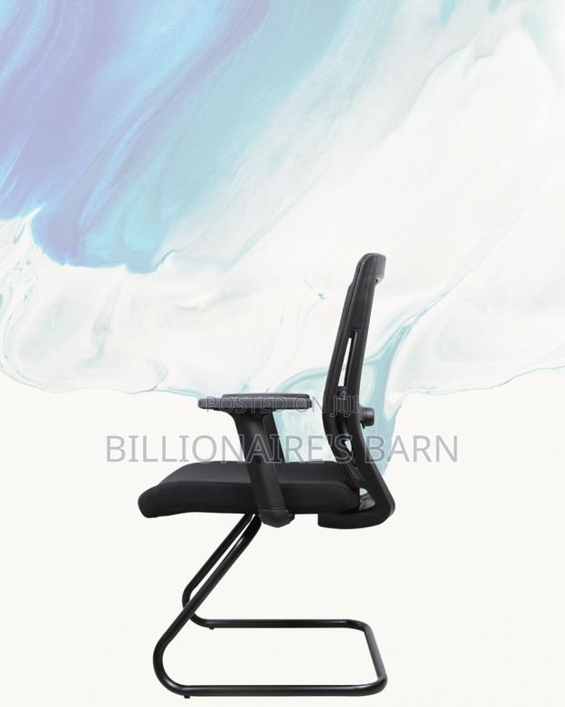 Elegant Visitor Chair | for Modern Offices Clinics