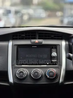 Toyota Corolla Fielder 2019 White