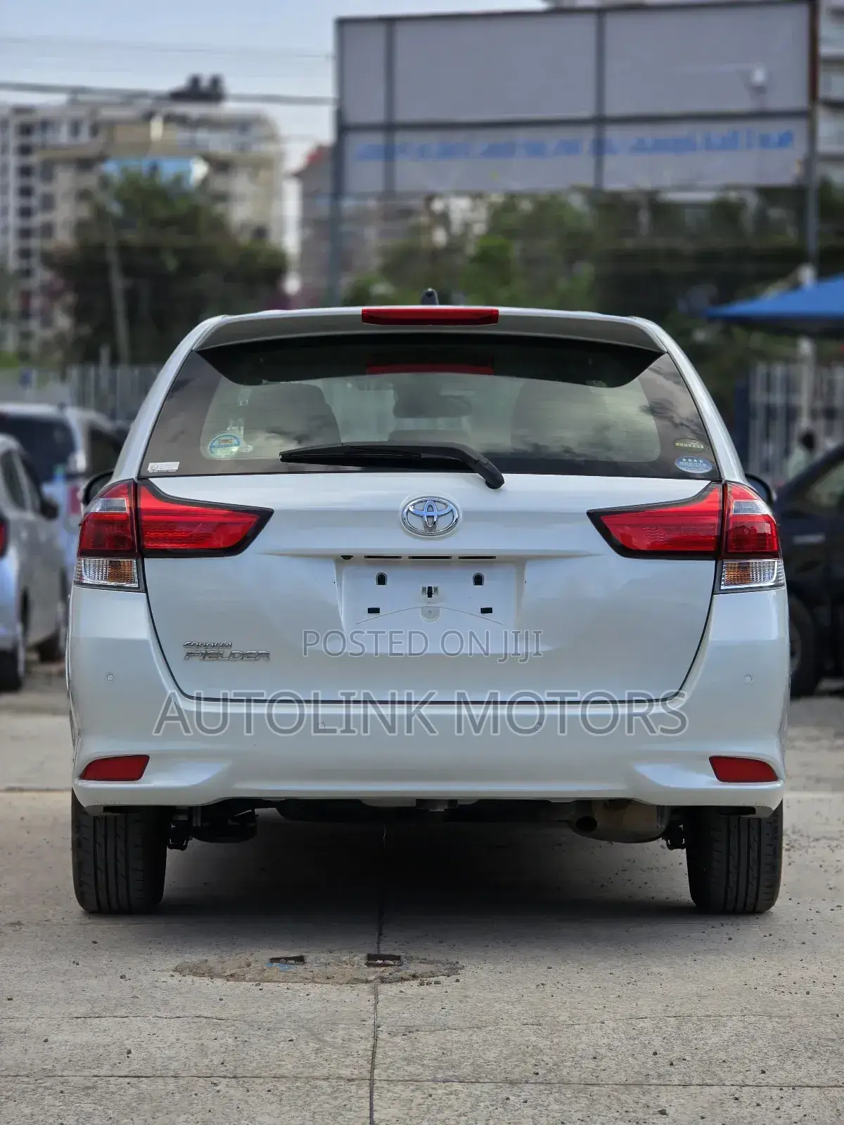 Toyota Corolla Fielder 2019 White