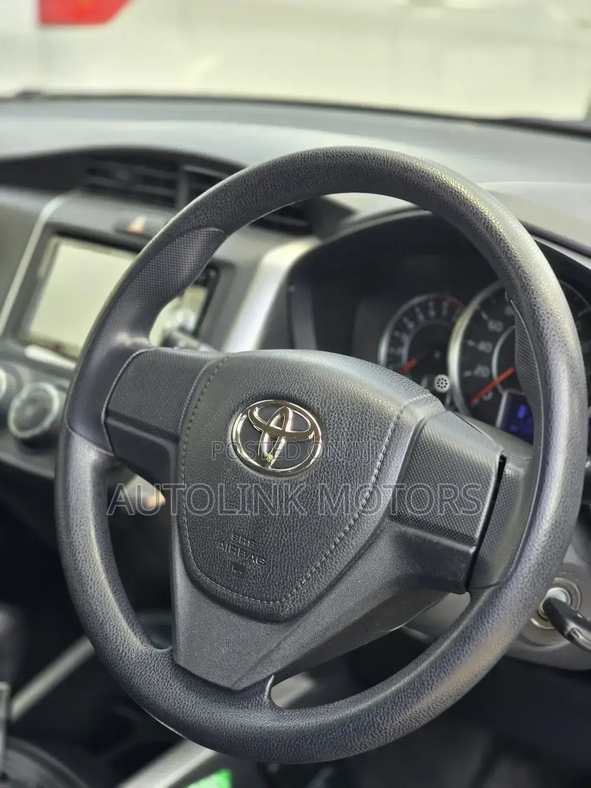 Toyota Corolla Fielder 2019 White