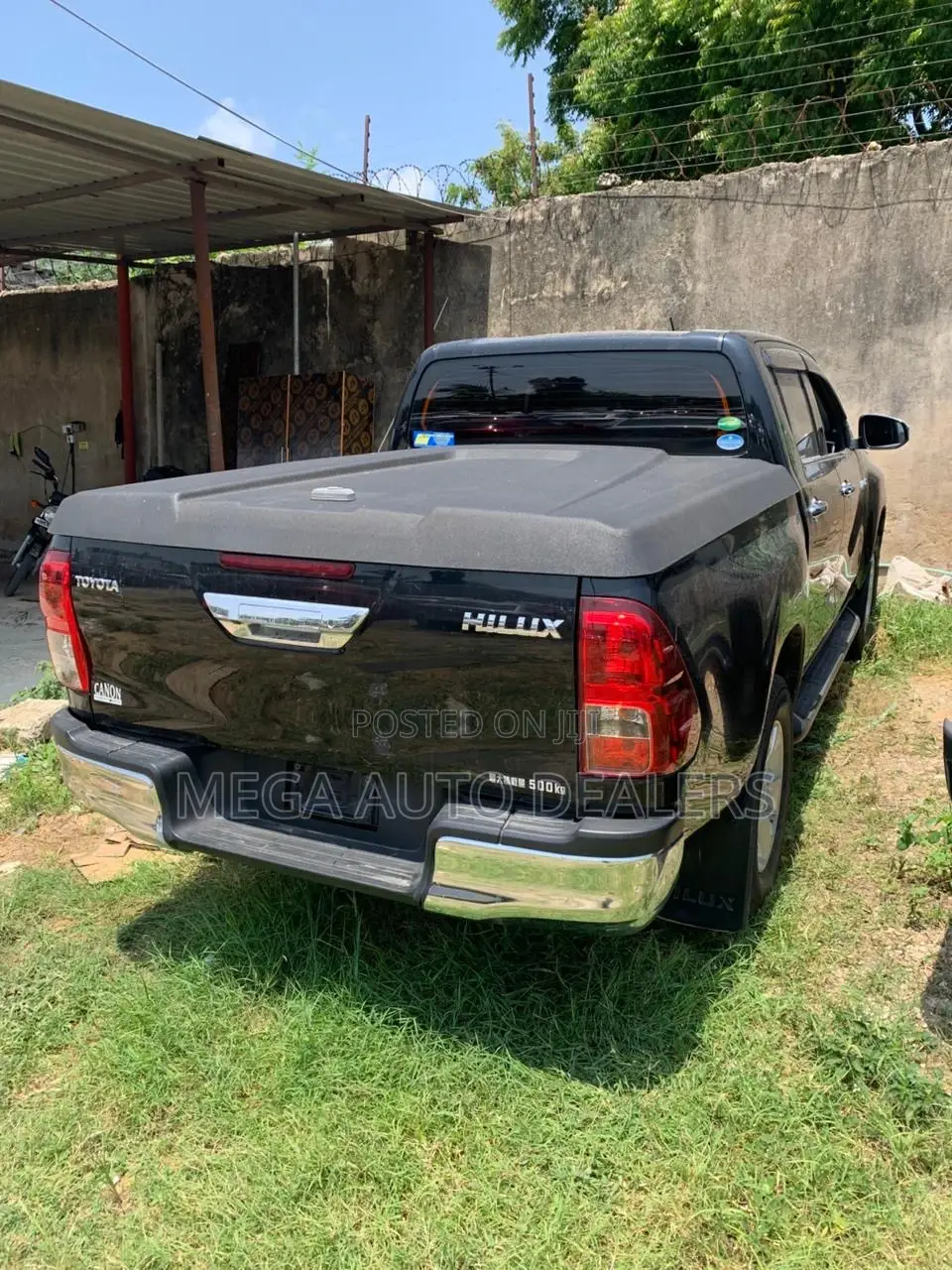 Toyota Hilux 2018 Black