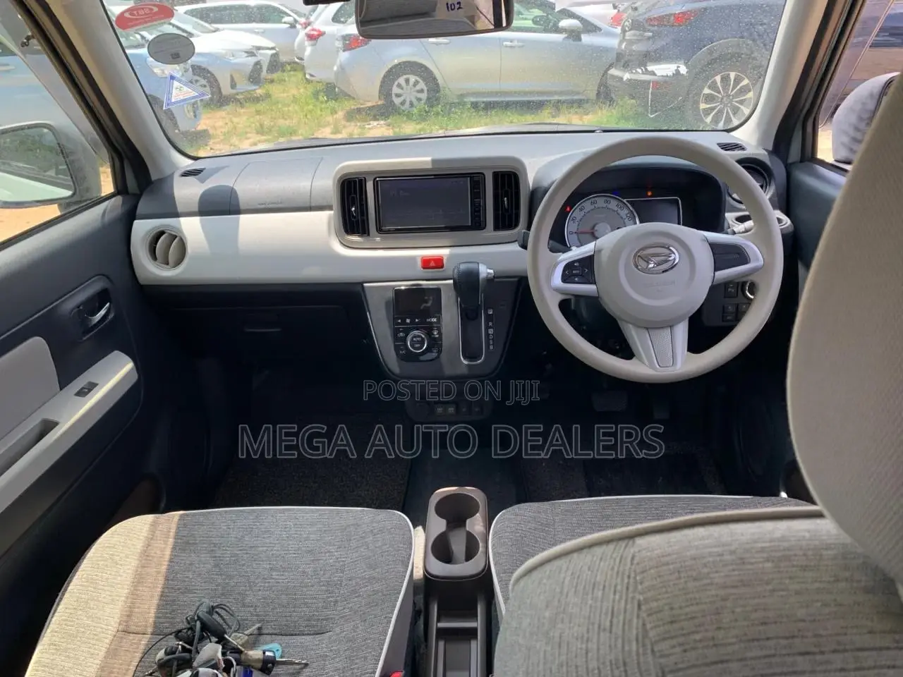 Daihatsu Mira 2019