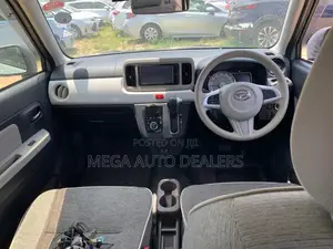 Daihatsu Mira 2019