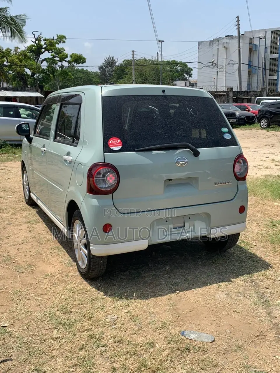 Daihatsu Mira 2019