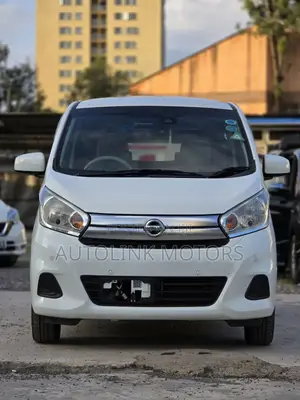 Nissan Dayz 2018 White