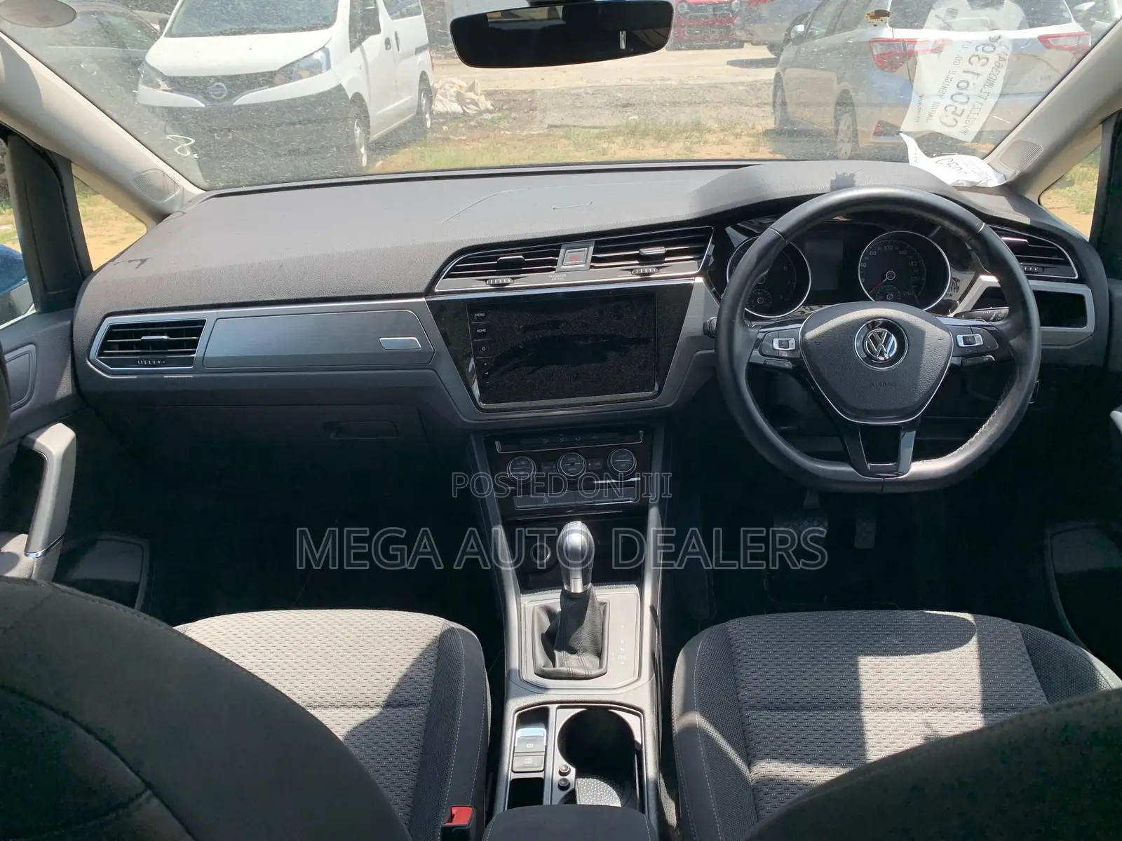 Volkswagen Touran 2018 Blue