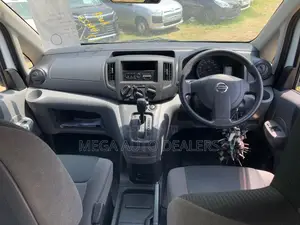 Nissan NV200 2018 White