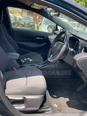Toyota Corolla 2018 Blue