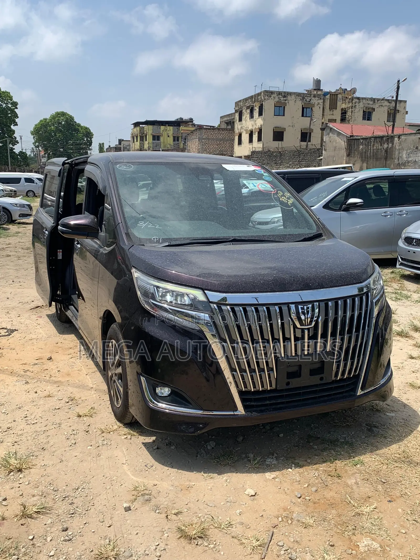 Toyota Esquire 2019 Brown