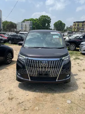 Toyota Esquire 2019 Brown