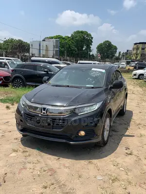 Honda Vezel 2018 Black