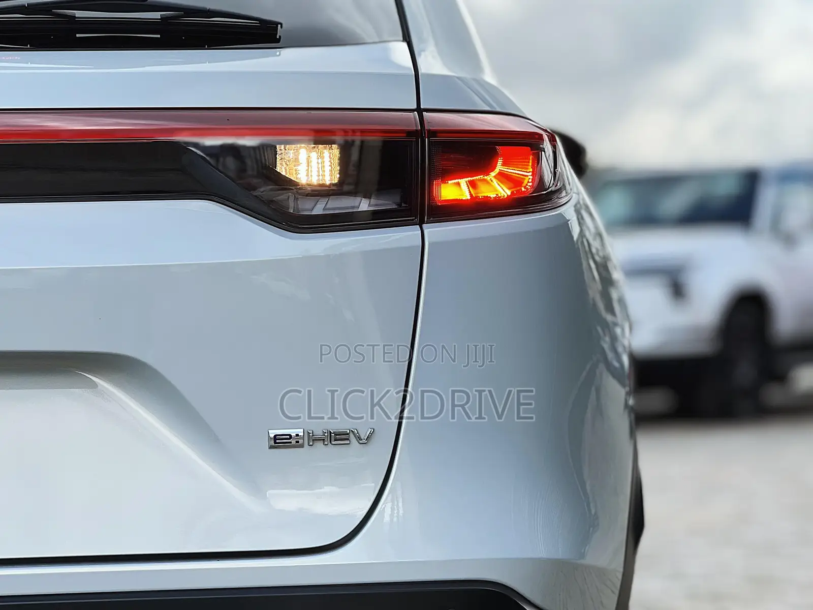 Honda Vezel 1.5 Hybrid 2WD 2021 White