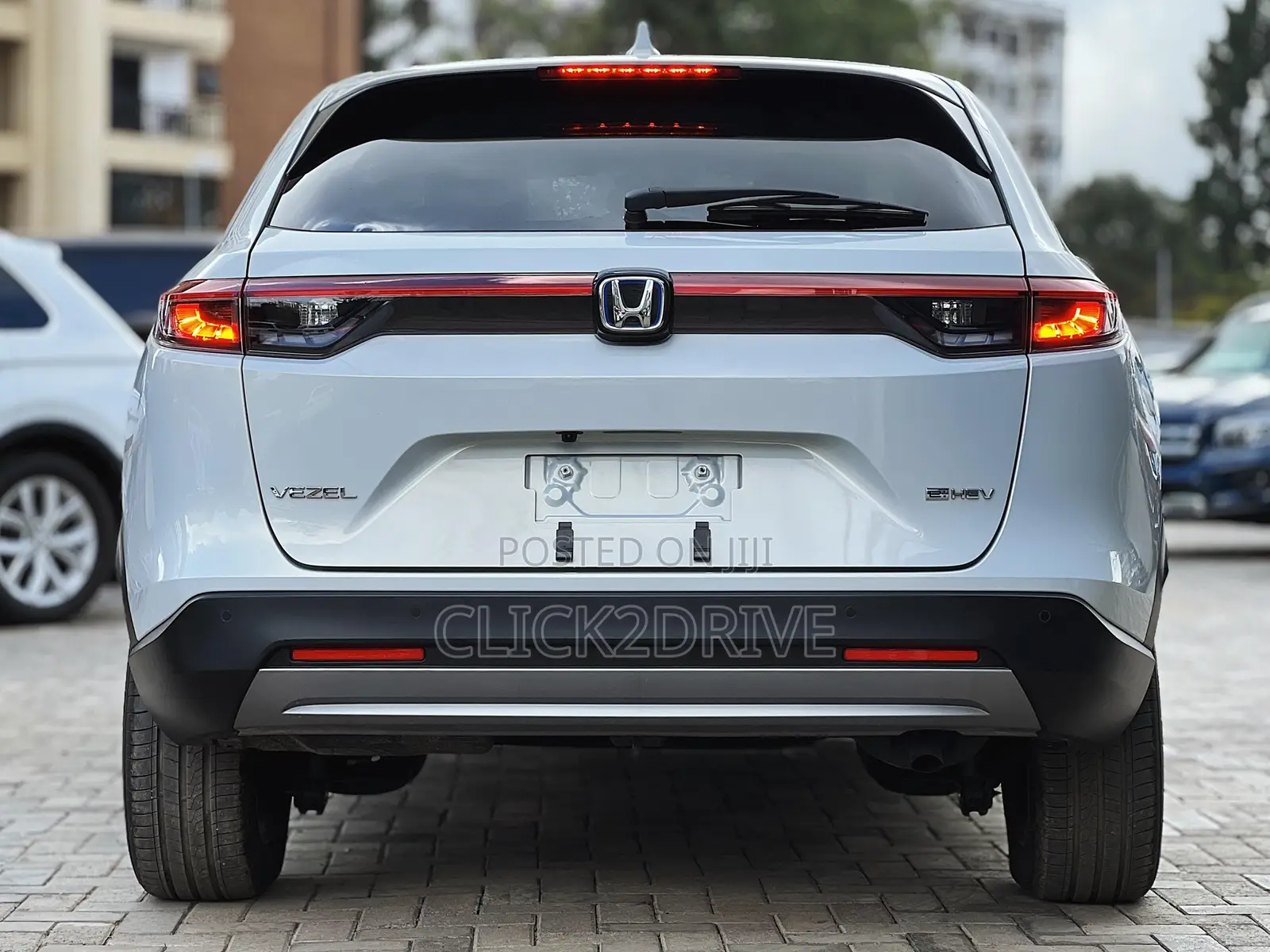 Honda Vezel 1.5 Hybrid 2WD 2021 White