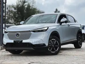 Honda Vezel 1.5 Hybrid 2WD 2021 White
