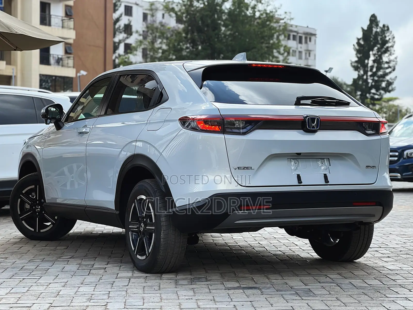 Honda Vezel 1.5 Hybrid 2WD 2021 White