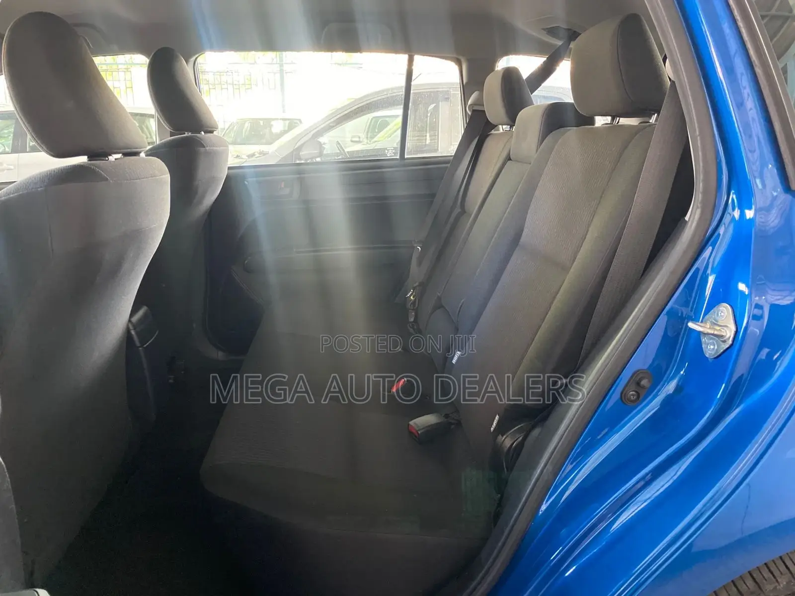 Toyota Corolla Fielder 2018 Blue