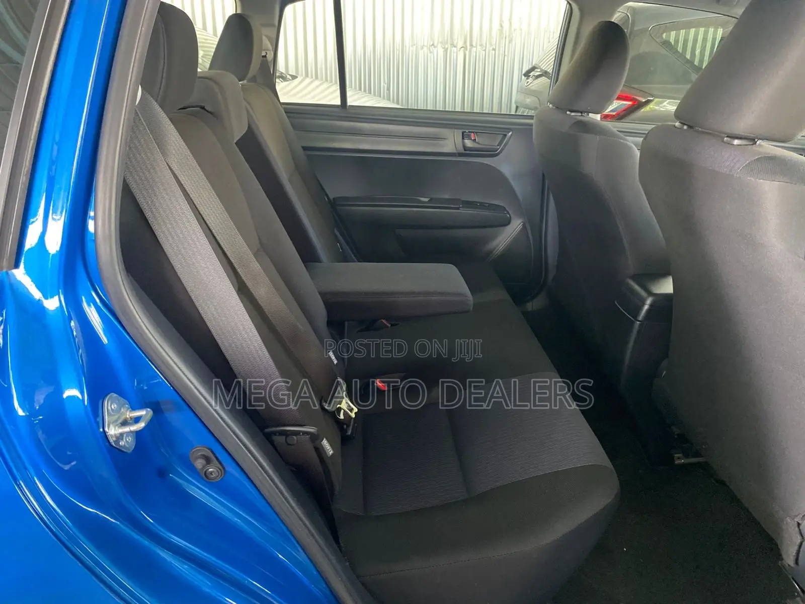 Toyota Corolla Fielder 2018 Blue