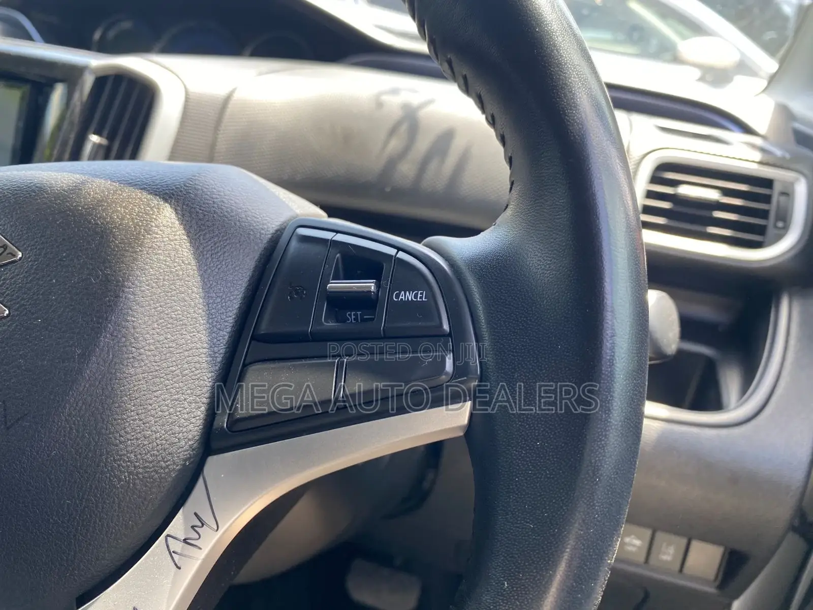 Suzuki Bandit 2018 White