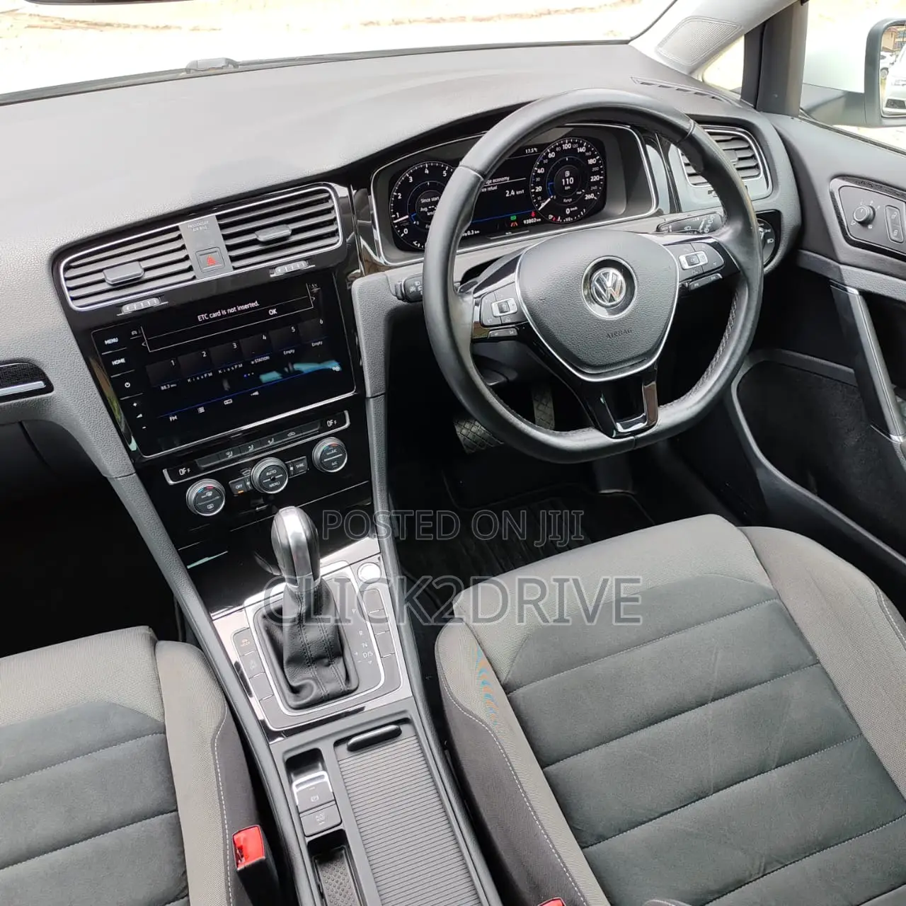 Volkswagen Golf TSI SE FWD 2018 White