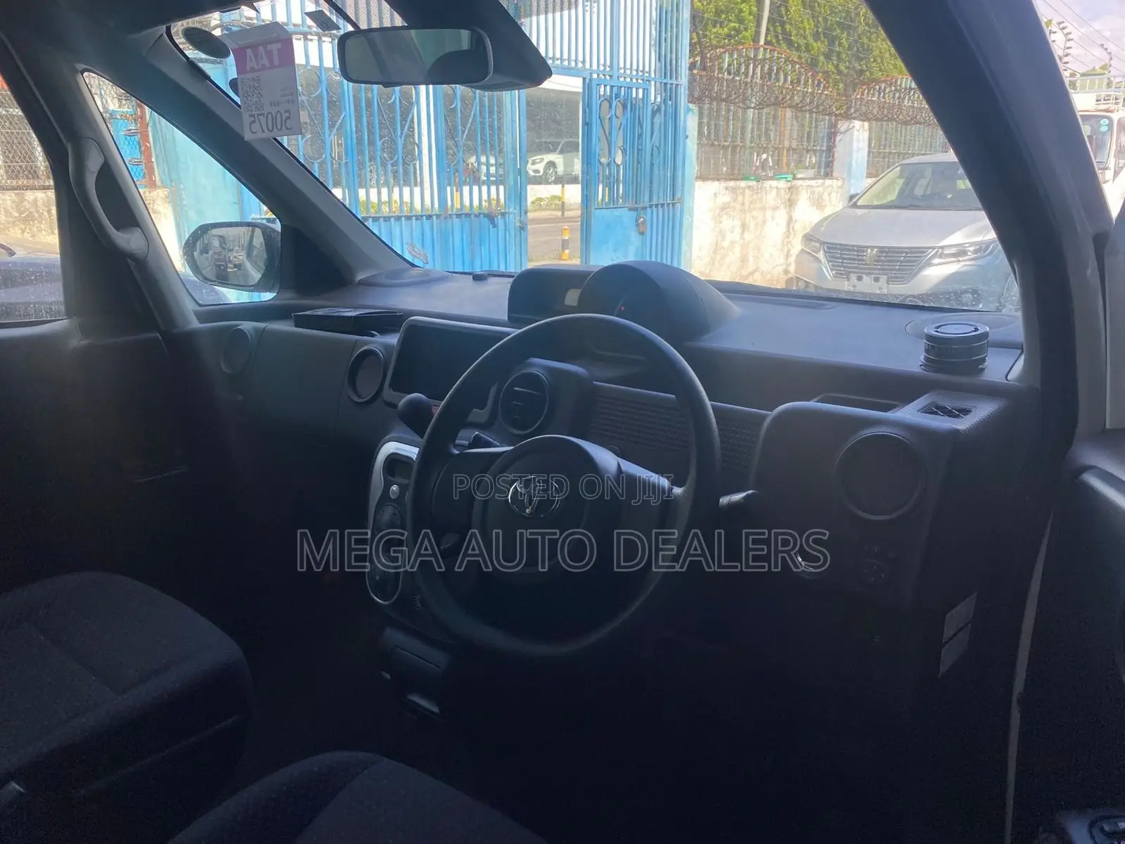 Toyota Spade 2018 White
