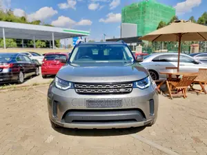 Land Rover Discovery HSE 4x4 2018 Gray