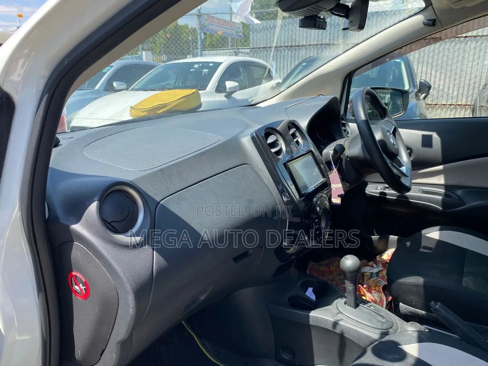 Nissan Note 2018 White