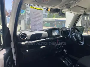 Suzuki Jimny 2018 Gray