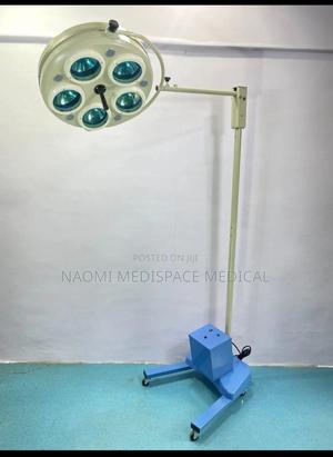 Mobile Halogen Theatre Light - thumbnail 2