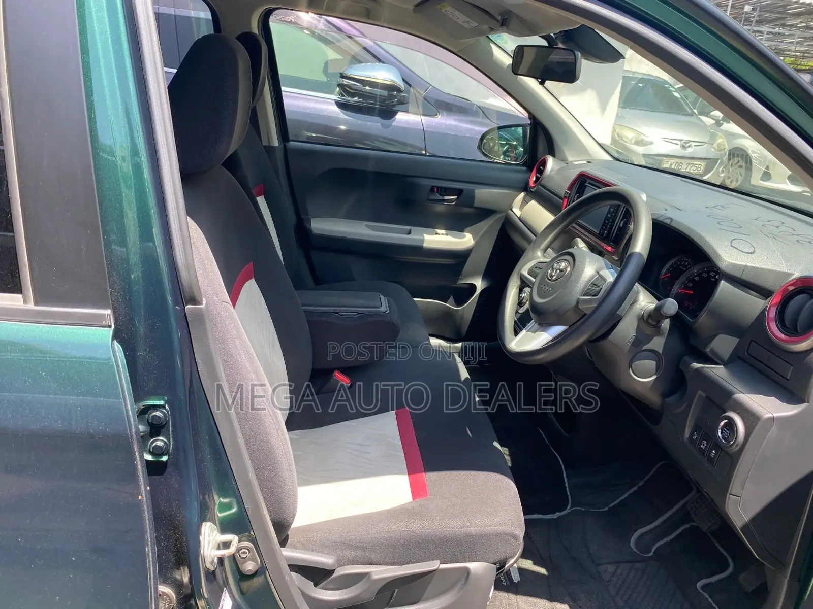Toyota Passo 2018 Green