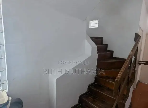 4bdrm Townhouse/Terrace in Riverbank Estate, South B for sale