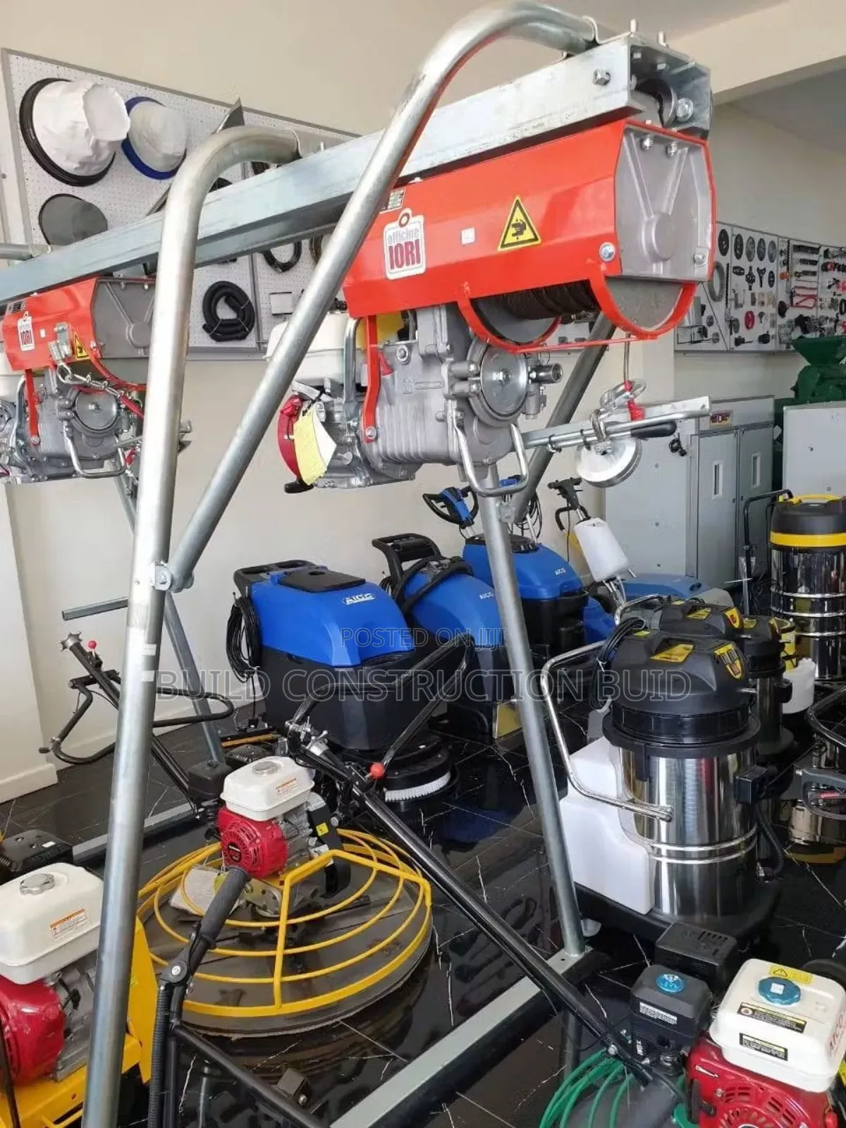 Power Trowel With Honda Engine