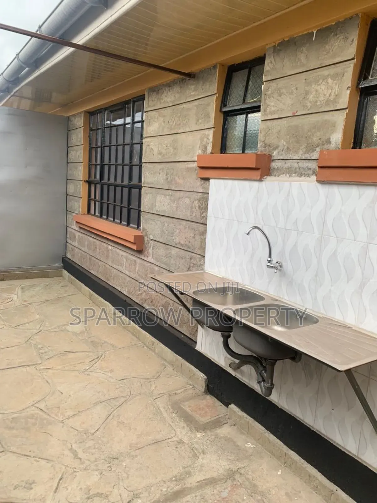 2bdrm Bungalow in Gitaru for rent
