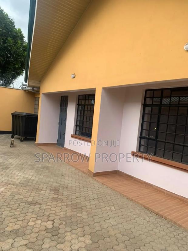 2bdrm Bungalow in Gitaru for rent - thumbnail 14