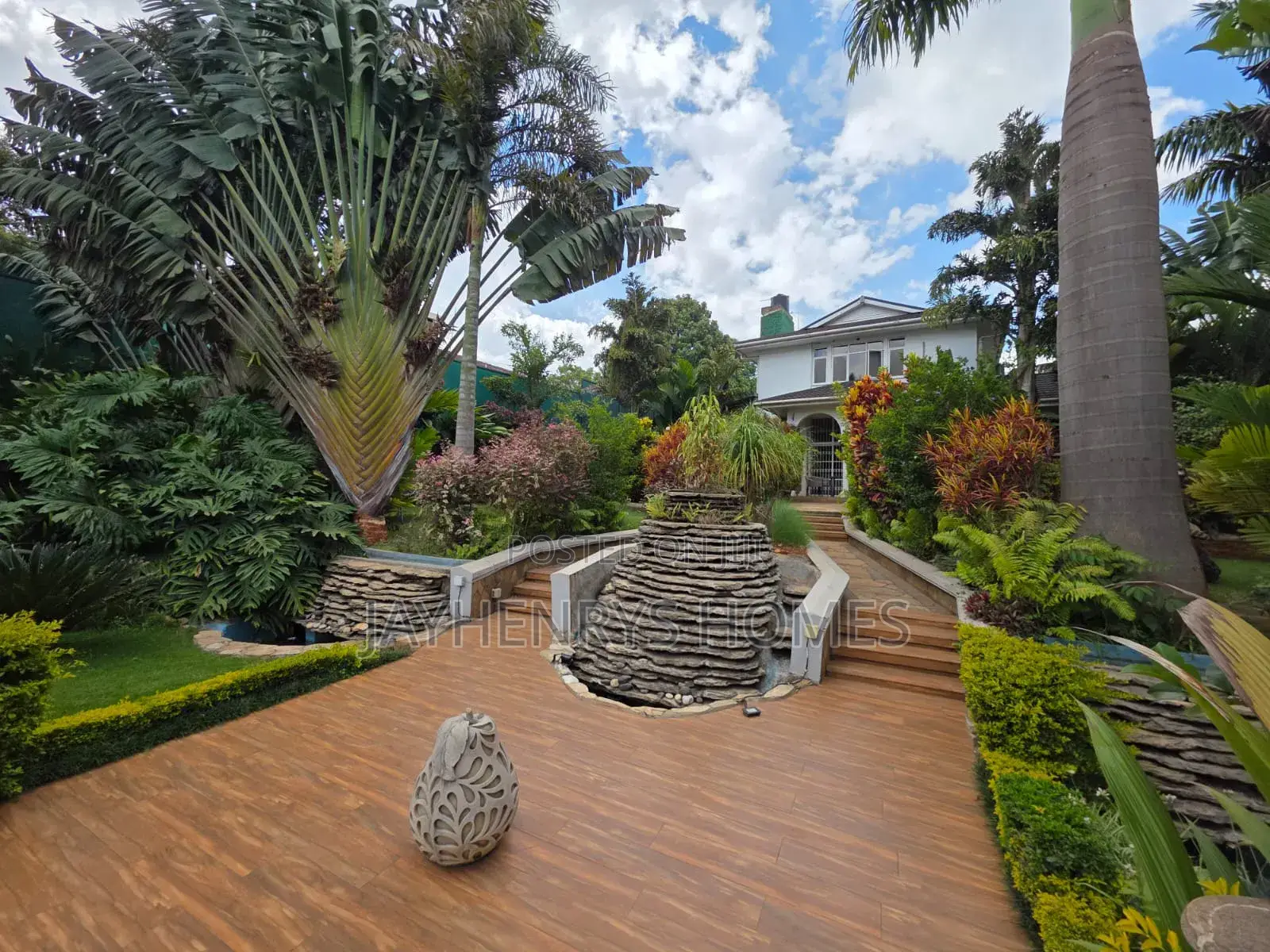 5bdrm House in Runda for rent
