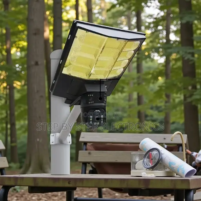 4g Multiple Lens V380 Pro Outdoor Solar Camera With Solar Street Light