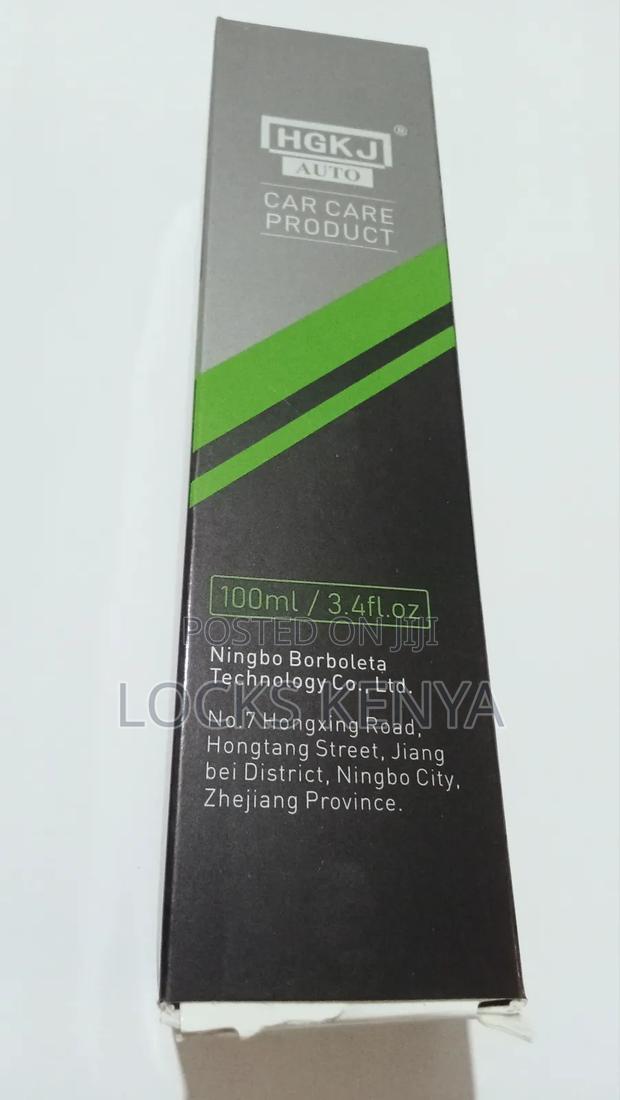 Penetrating Car Leather Plastic Restorer - thumbnail 2