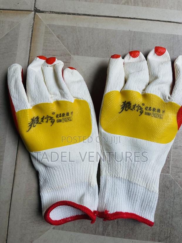 Heavy Duty Gloves - thumbnail 4