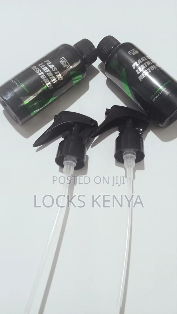 Protective Car Plastics Leather Restorer
